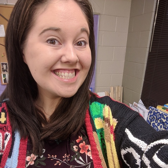 Meet Your Posher - Picture 2 of 3